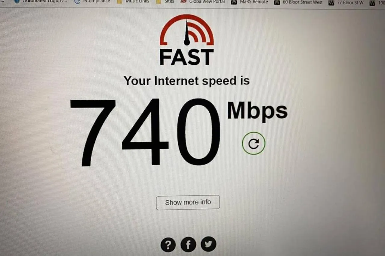 Work From Home With Parking Wifi And Cn Tower View トロント カナダ